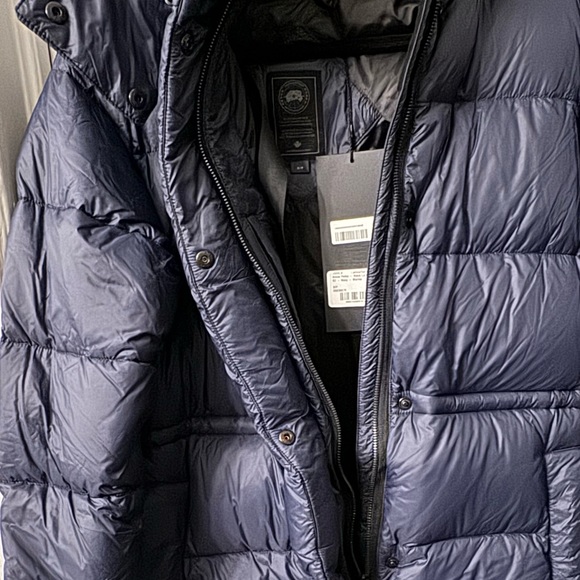 Canada Goose

Arosa Quilted Hooded Parka Black Label - Picture 6 of 13